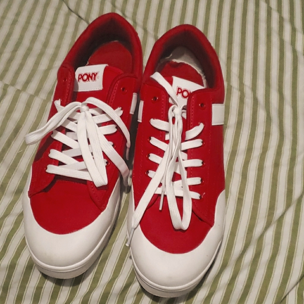 Pony Red shoes